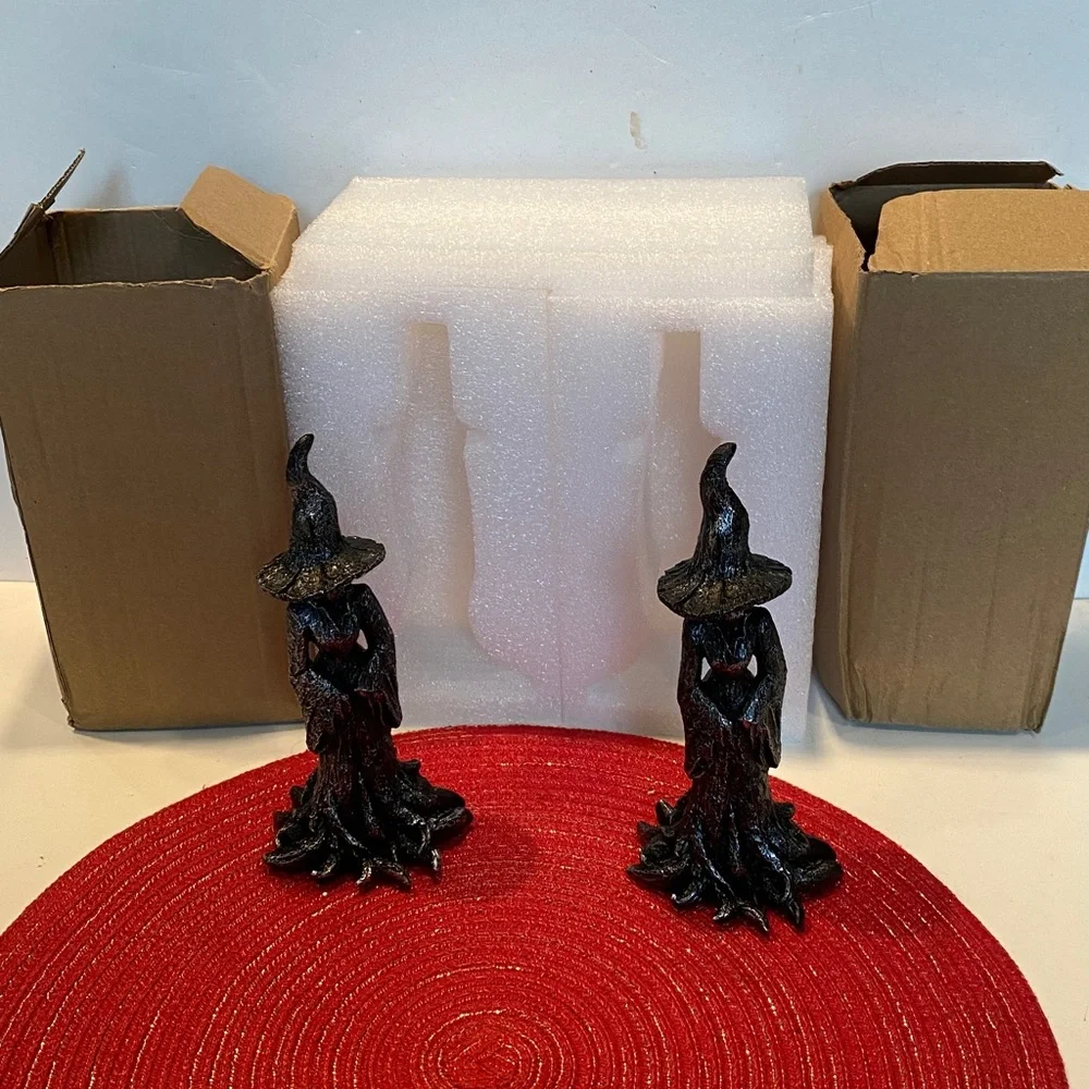 NIB Set of 2 Black Collectible Gothic Tree Witches